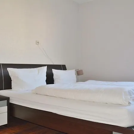 Reichsadler Reichsadler 05 شقة *